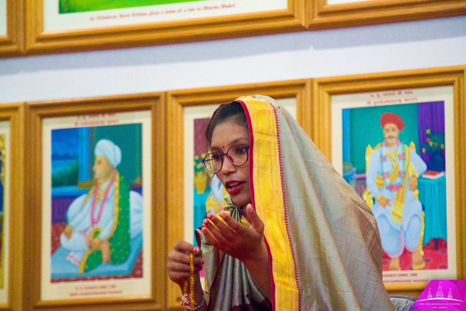 ©1987-2017 SKS Swaminarayan Temple East London